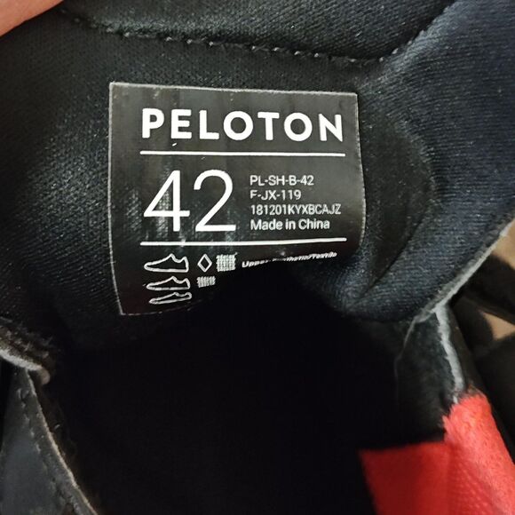 Peloton Cycling Shoes EU 42 Look Delta 3-Bolt Black Red Ratchet Straps - Picture 10 of 12